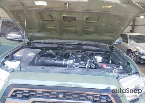 2022 Toyota Tacoma Trd Sport z USA, uszkodzony, nr VIN 3TYAZ5CN3NT016345